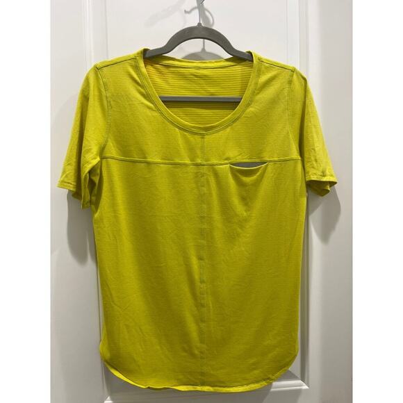 Lululemon Run Away Tee Heathered Almost Pear Short Sleeve Workout Shirt Sz 6 / 8 - Picture 2 of 6
